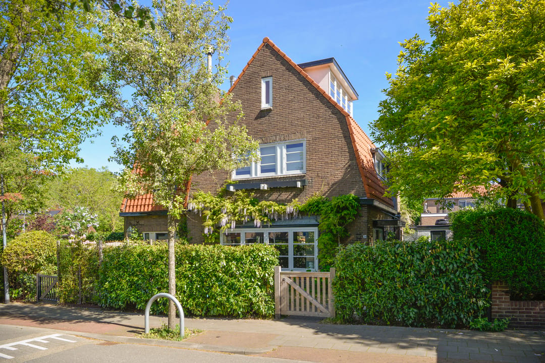 Foto 1 van Bilderdijklaan 30