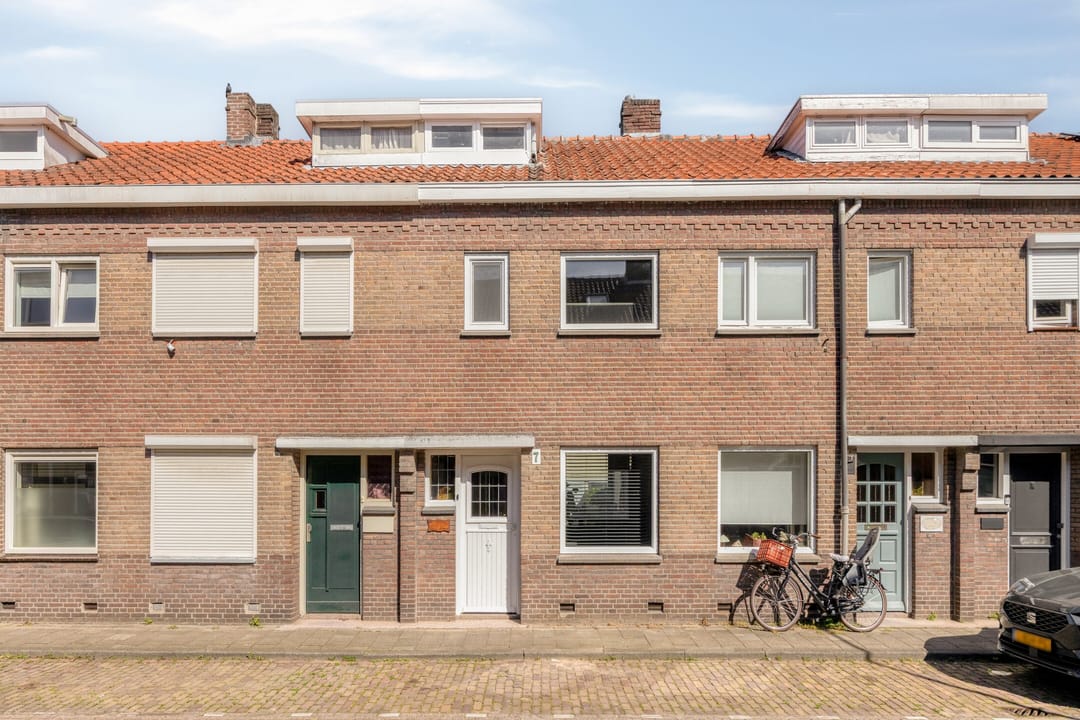 Foto 1 van Van Alkemadestraat 7