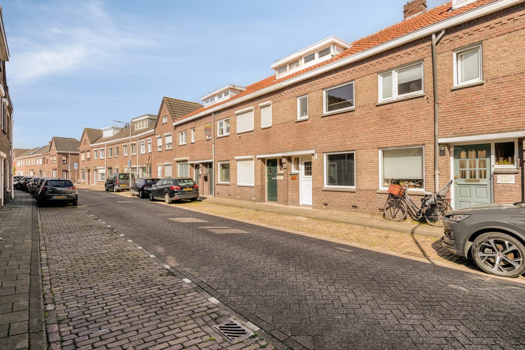 Foto 46 van Van Alkemadestraat 7