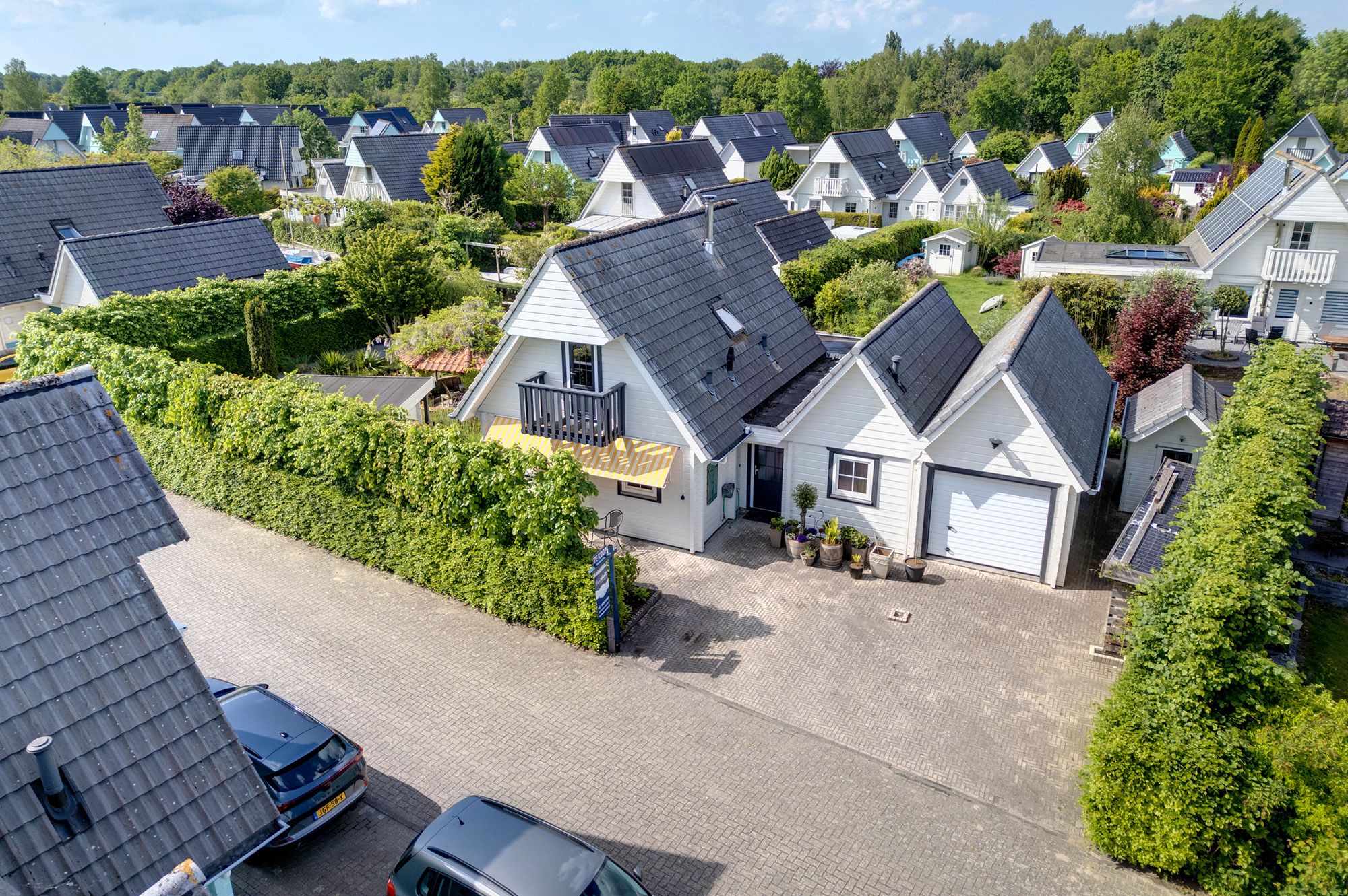 3-bedroom freehold villa in Kropswolde — photo 2 of 5