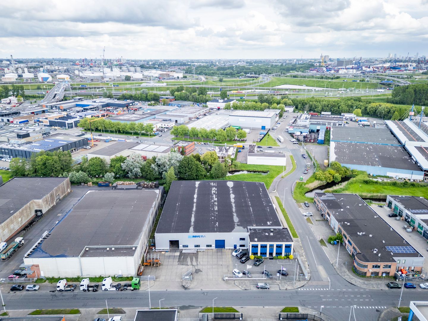 View photo 4 of Klompenmakerstraat 71