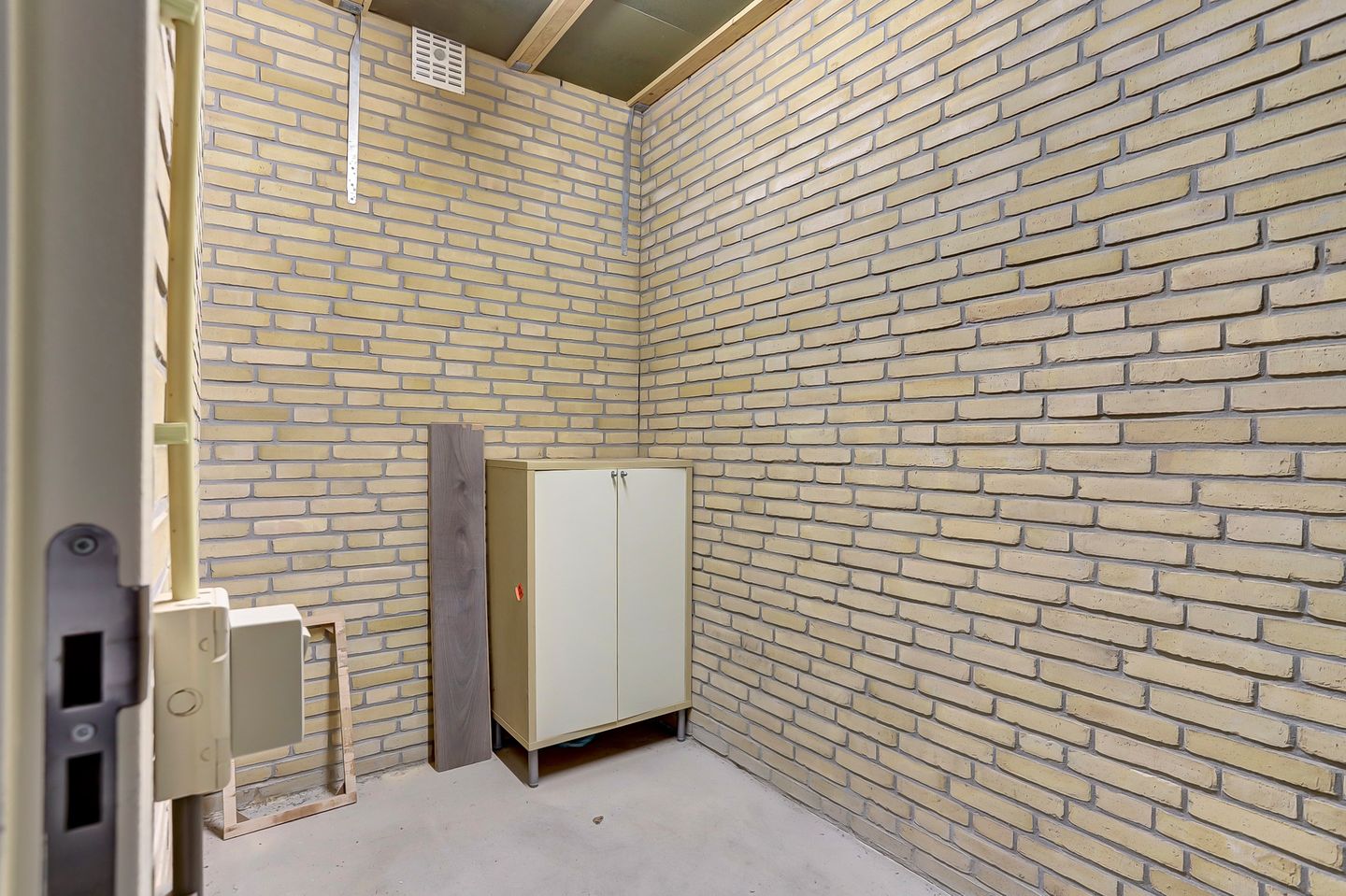 Foto 19 van Rijssensestraat 121-01