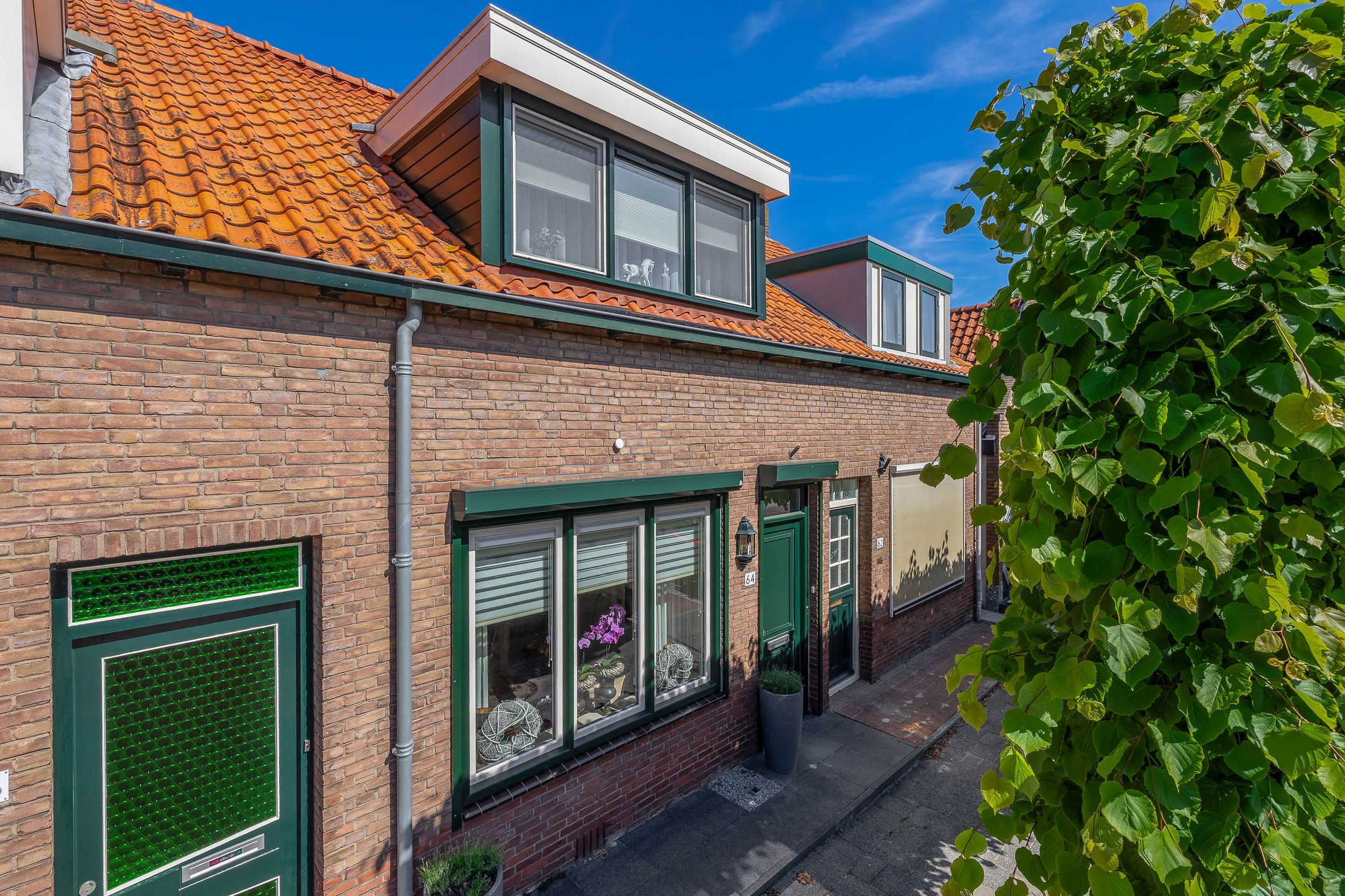 Voorstraat 64 