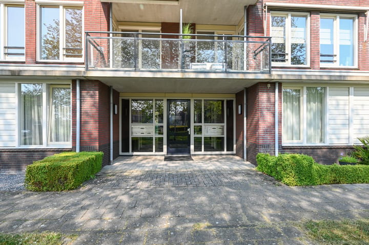 Foto 5 van Admiraal de Ruyterlaan 16-E