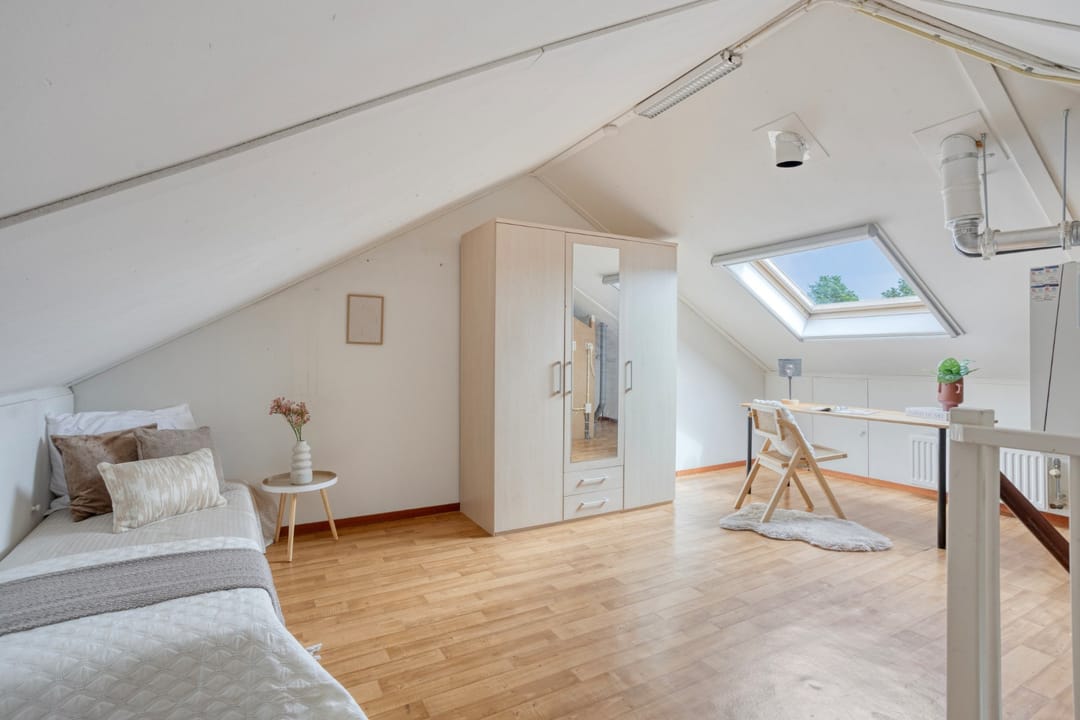 Well-maintained Semi-Detached Home in Child-Friendly Someren Neighborhood — 26