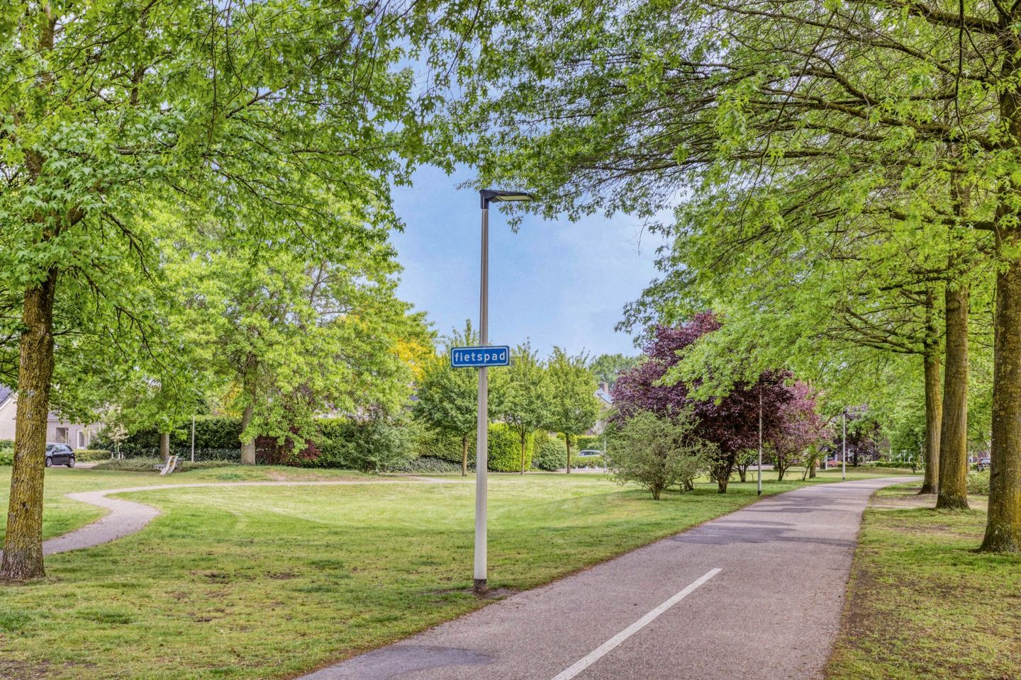 Well-maintained Semi-Detached Home in Child-Friendly Someren Neighborhood — 35