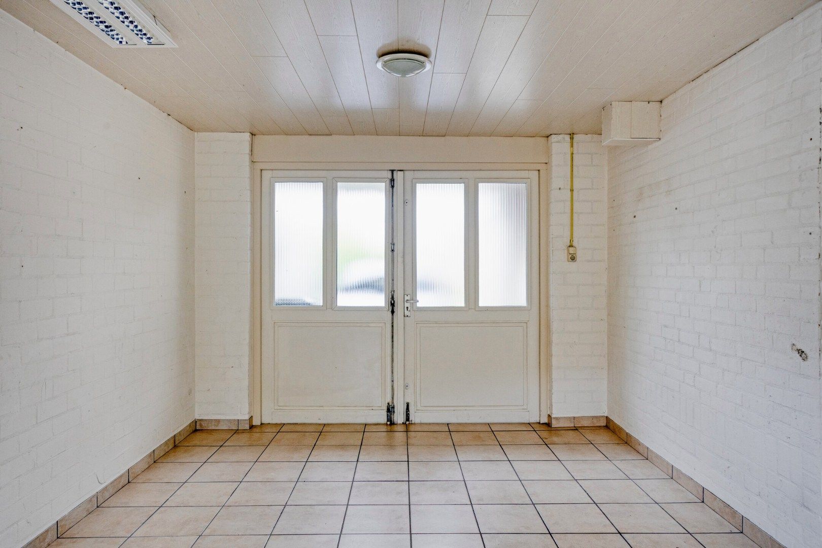 Well-maintained Semi-Detached Home in Child-Friendly Someren Neighborhood — 30