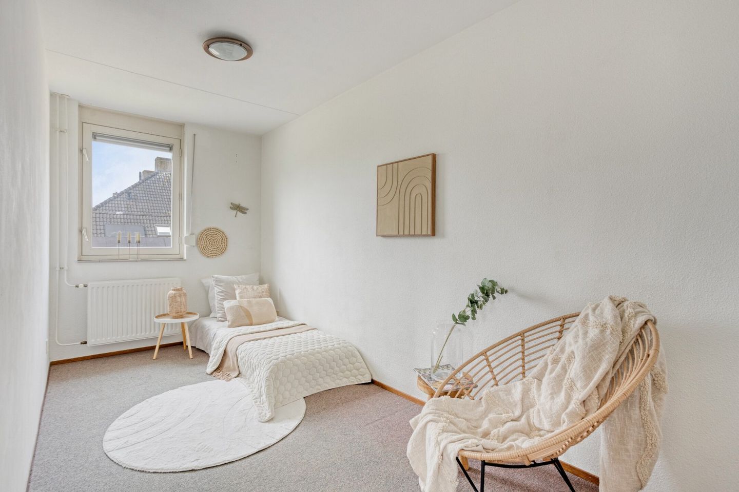 Well-maintained Semi-Detached Home in Child-Friendly Someren Neighborhood — 25