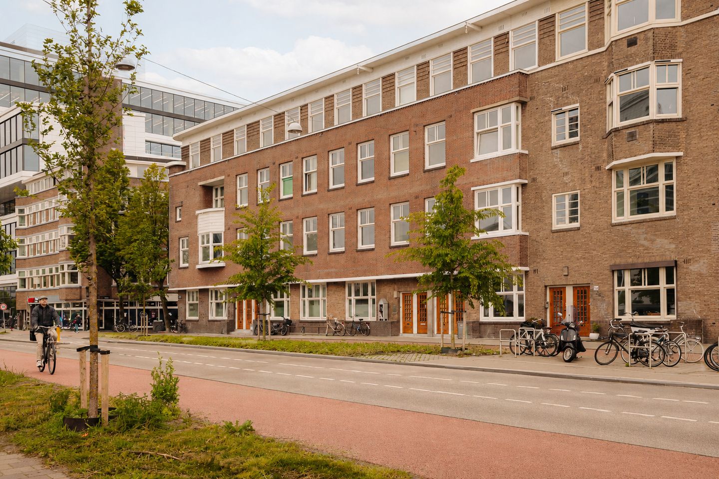 Foto 1 van Amsteldijk 157-H