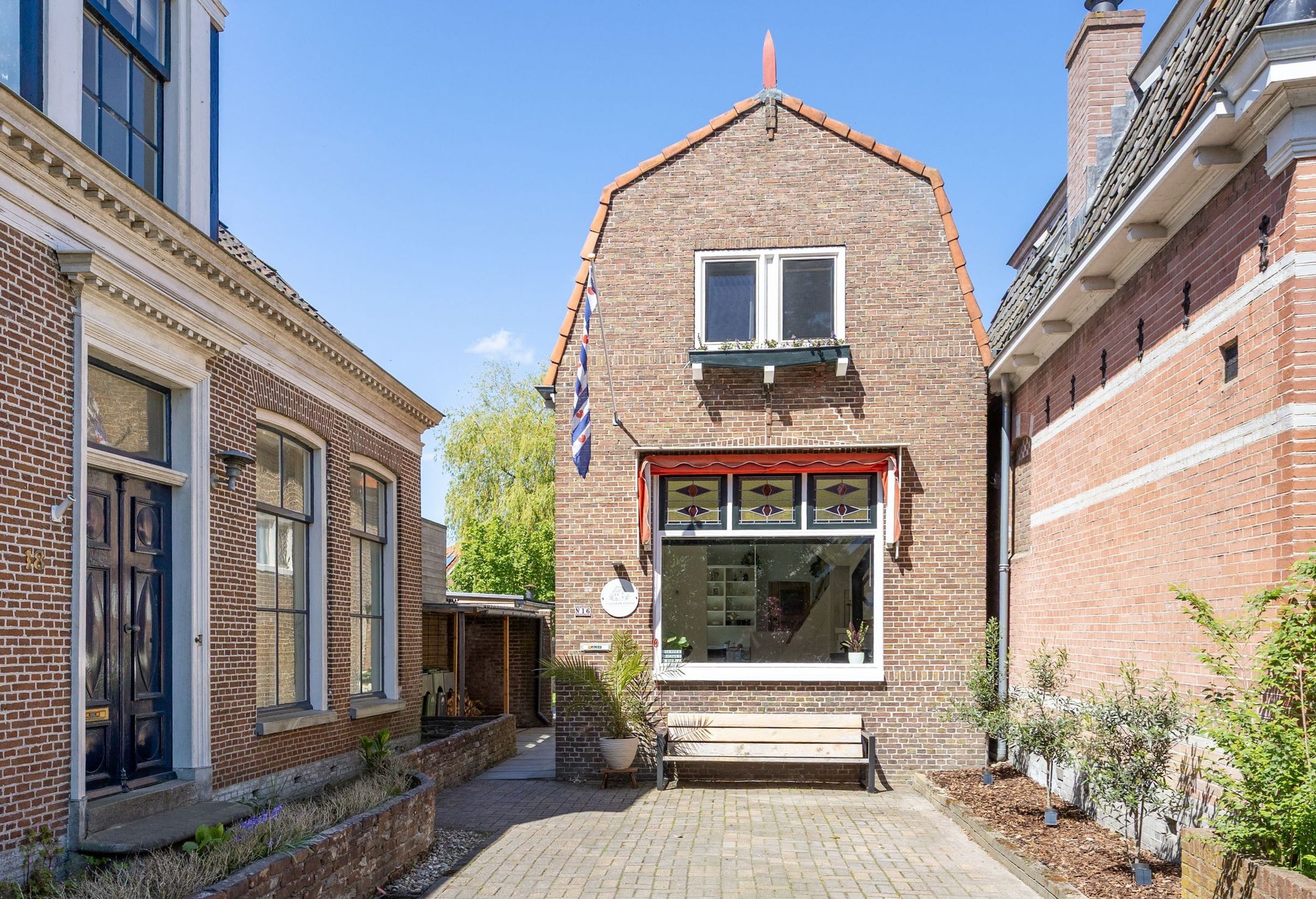 Parkstraat 16