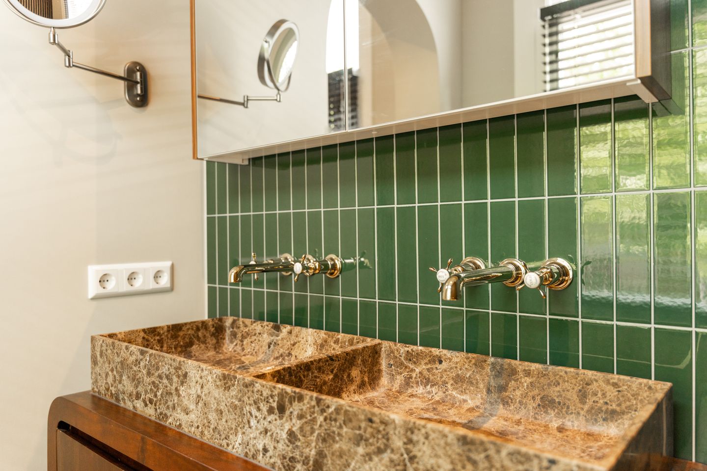 Stylishly Renovated Apartment with Boutique Hotel Vibe in Amsterdam Oud-Zuid — 20