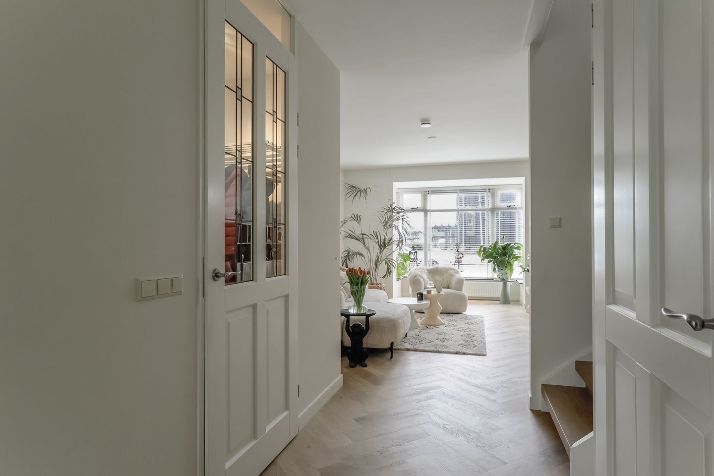 Luxury finished detached bay window home in Niedorp center — 19