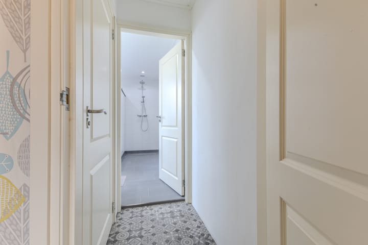 Tussenwoning te koop: Lindenlaan 76, Alkmaar