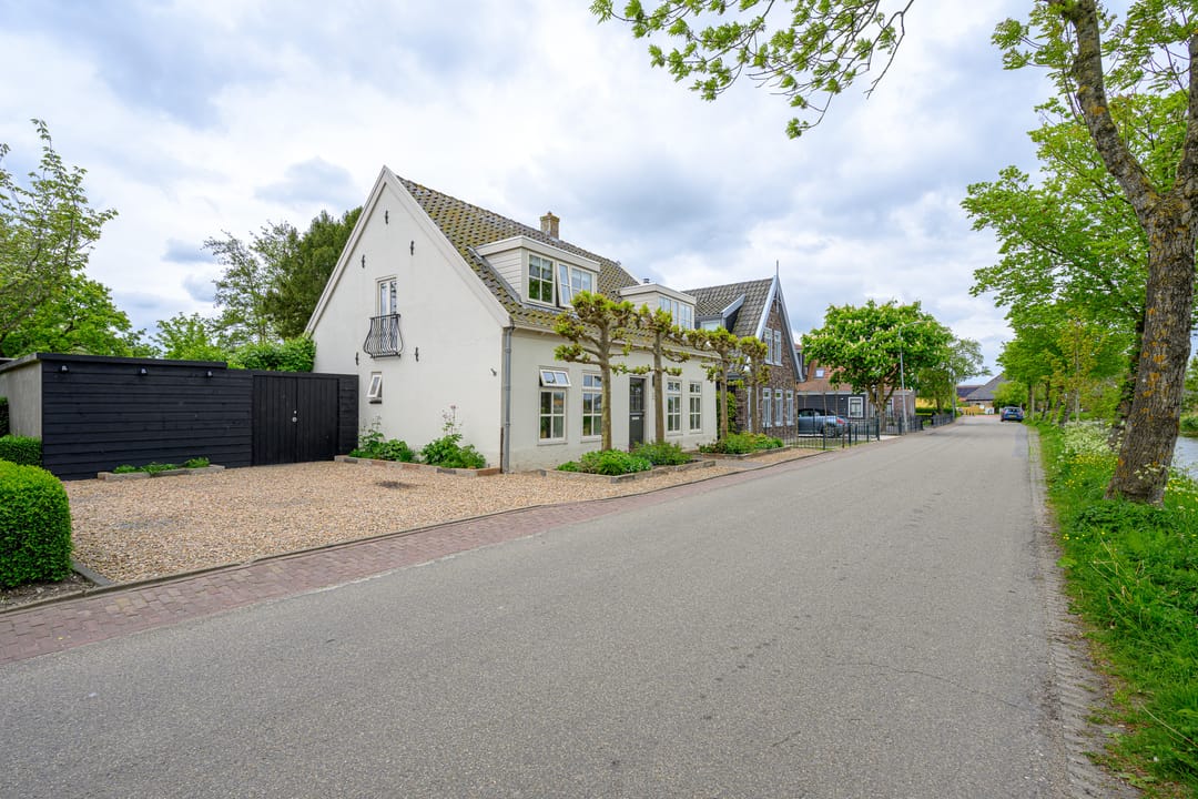 Detached Bungalow with Countryside Views and Home Office Potential — 47
