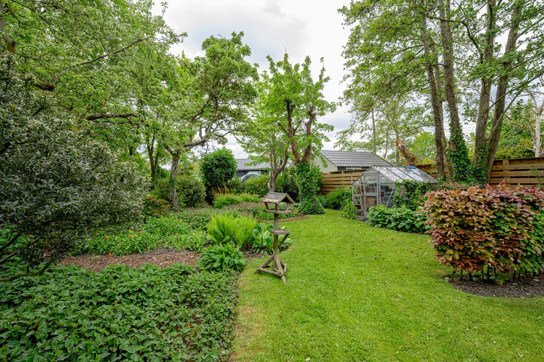 Detached Bungalow with Countryside Views and Home Office Potential — 22