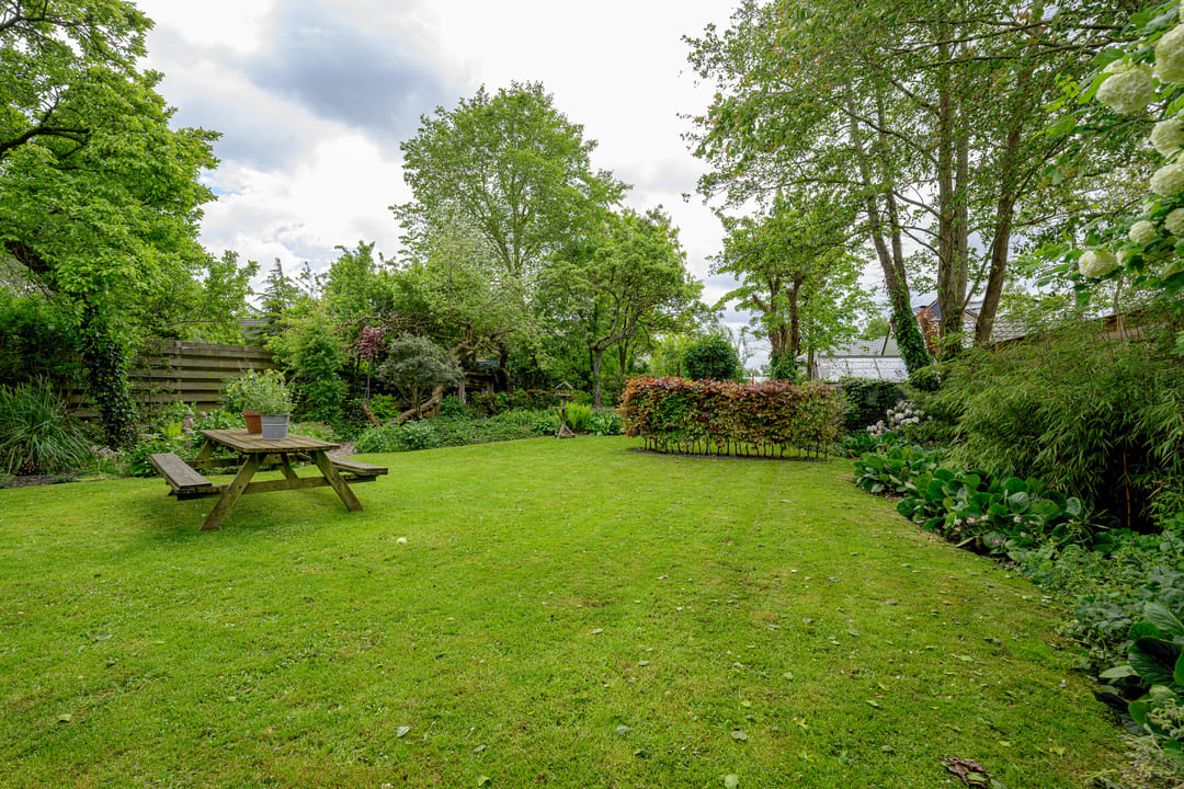 Detached Bungalow with Countryside Views and Home Office Potential — 16