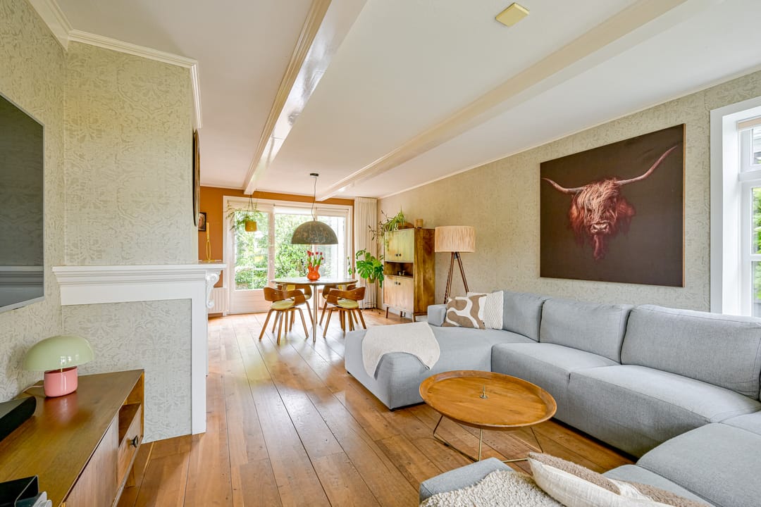 Detached Bungalow with Countryside Views and Home Office Potential — 7