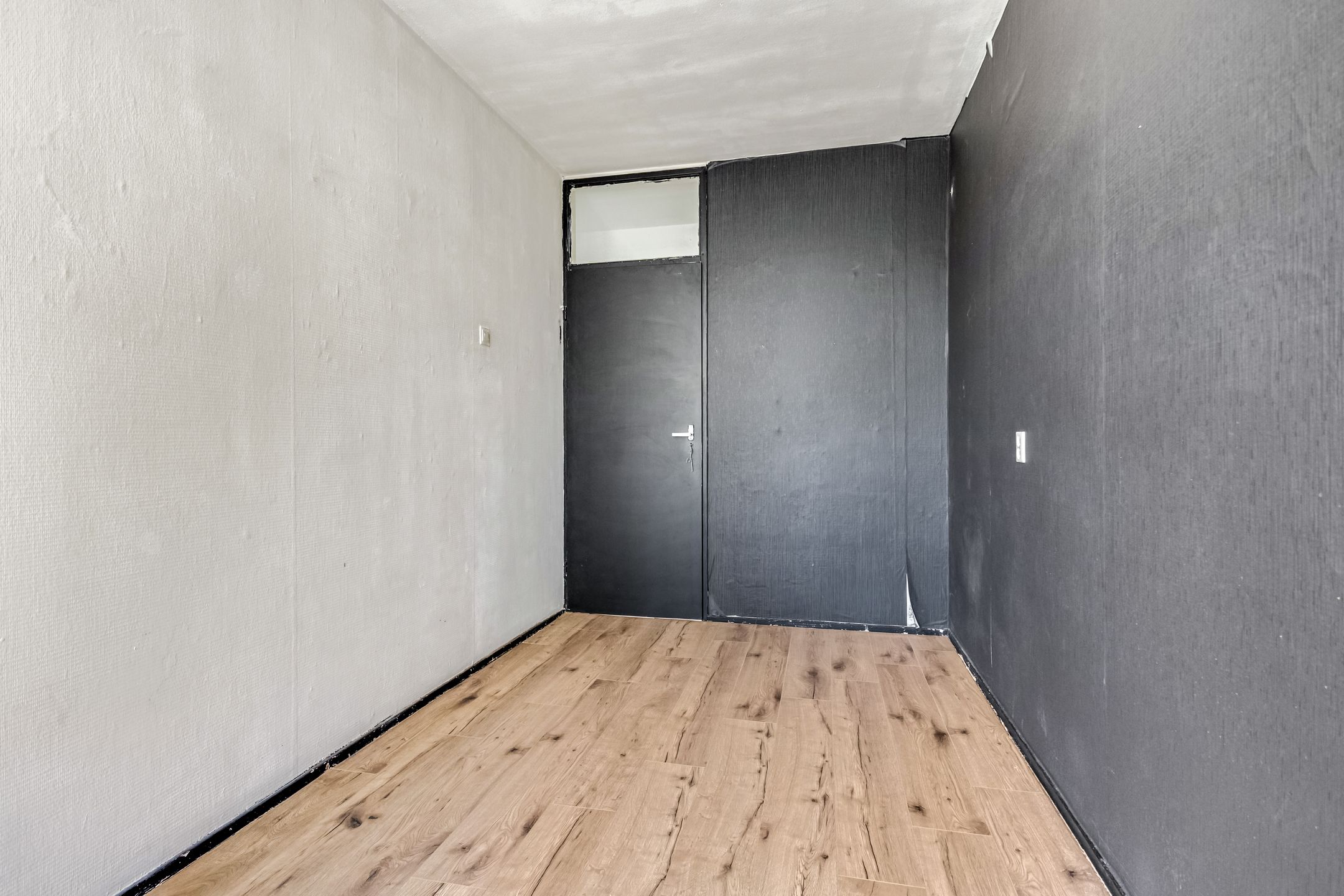 Photo 15 of Van der Hagenstraat 547