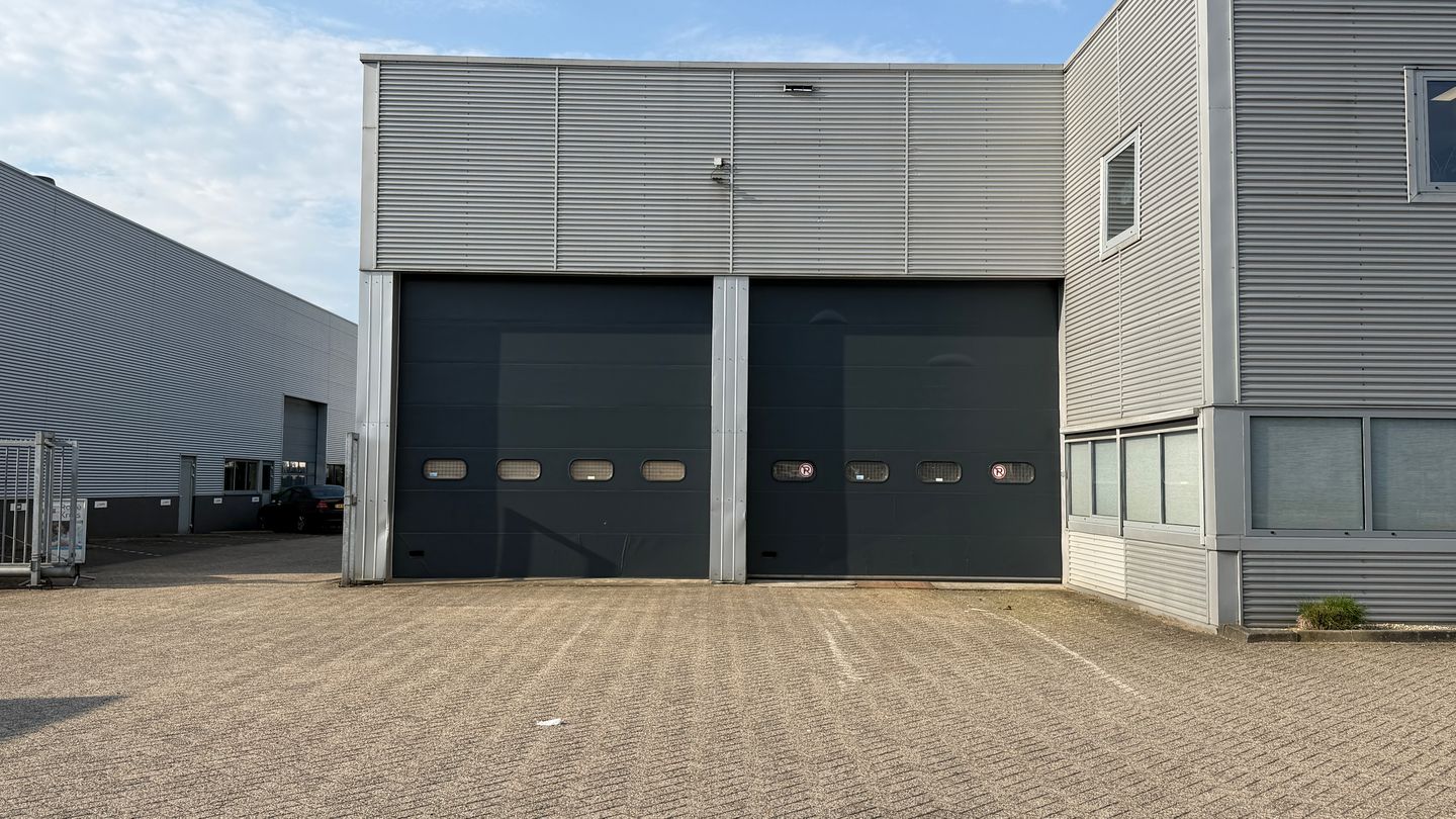 Bekijk foto 2 van Archimedesbaan 13
