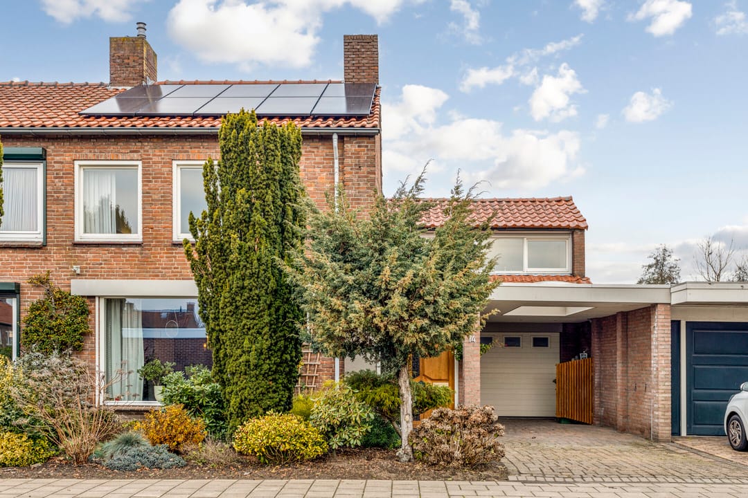 Photo 32 of Prinses Irenestraat 14