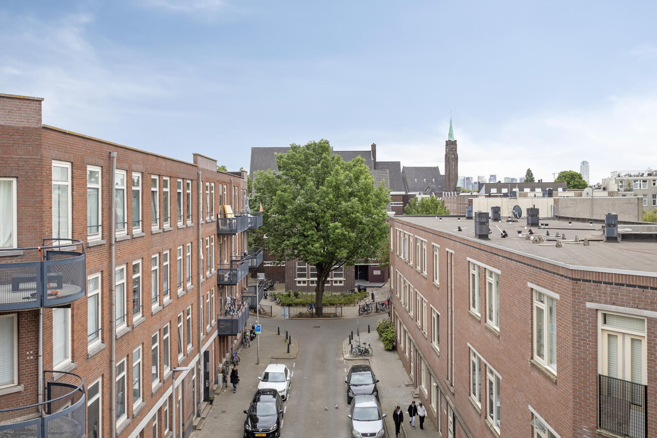 Foto 3 van Weizichtstraat 21
