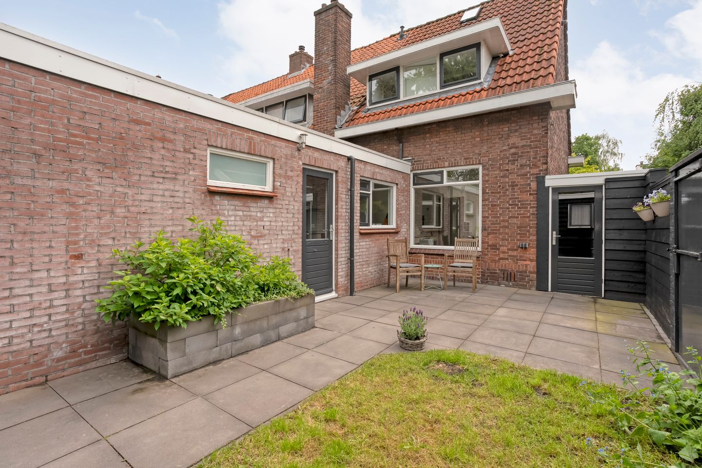 Foto 44 van Saturnusstraat 16