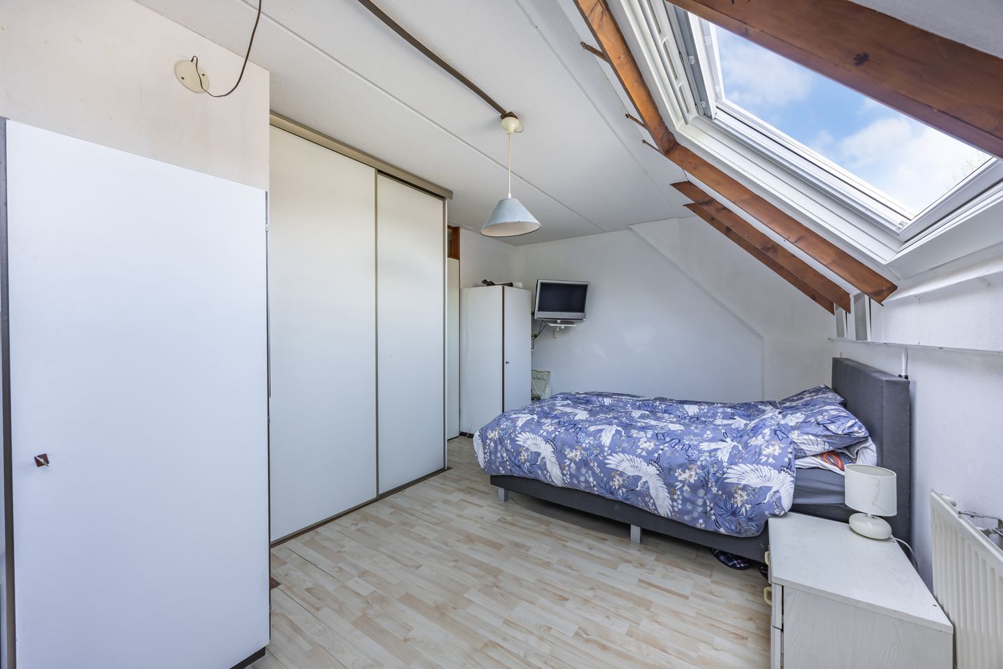 Spacious Family Home with Sunny Southwest Garden in Waterwijk — 19