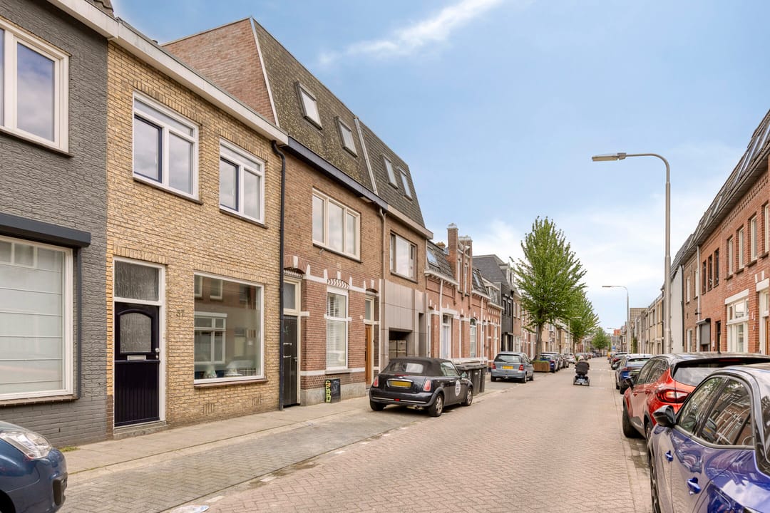 Photo 32 of Noord-Besterdstraat 57