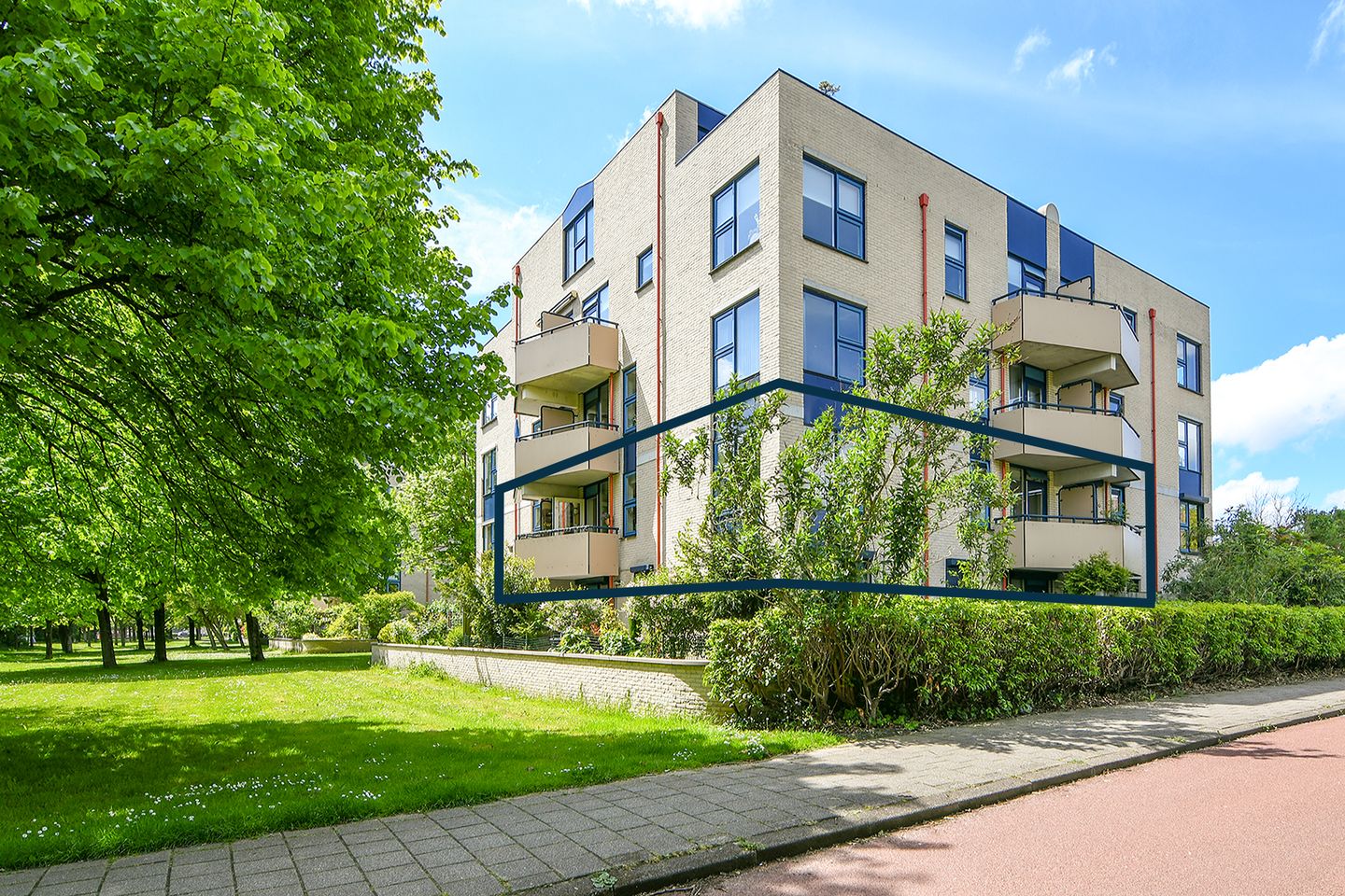 Foto 1 van Lettenburg 8