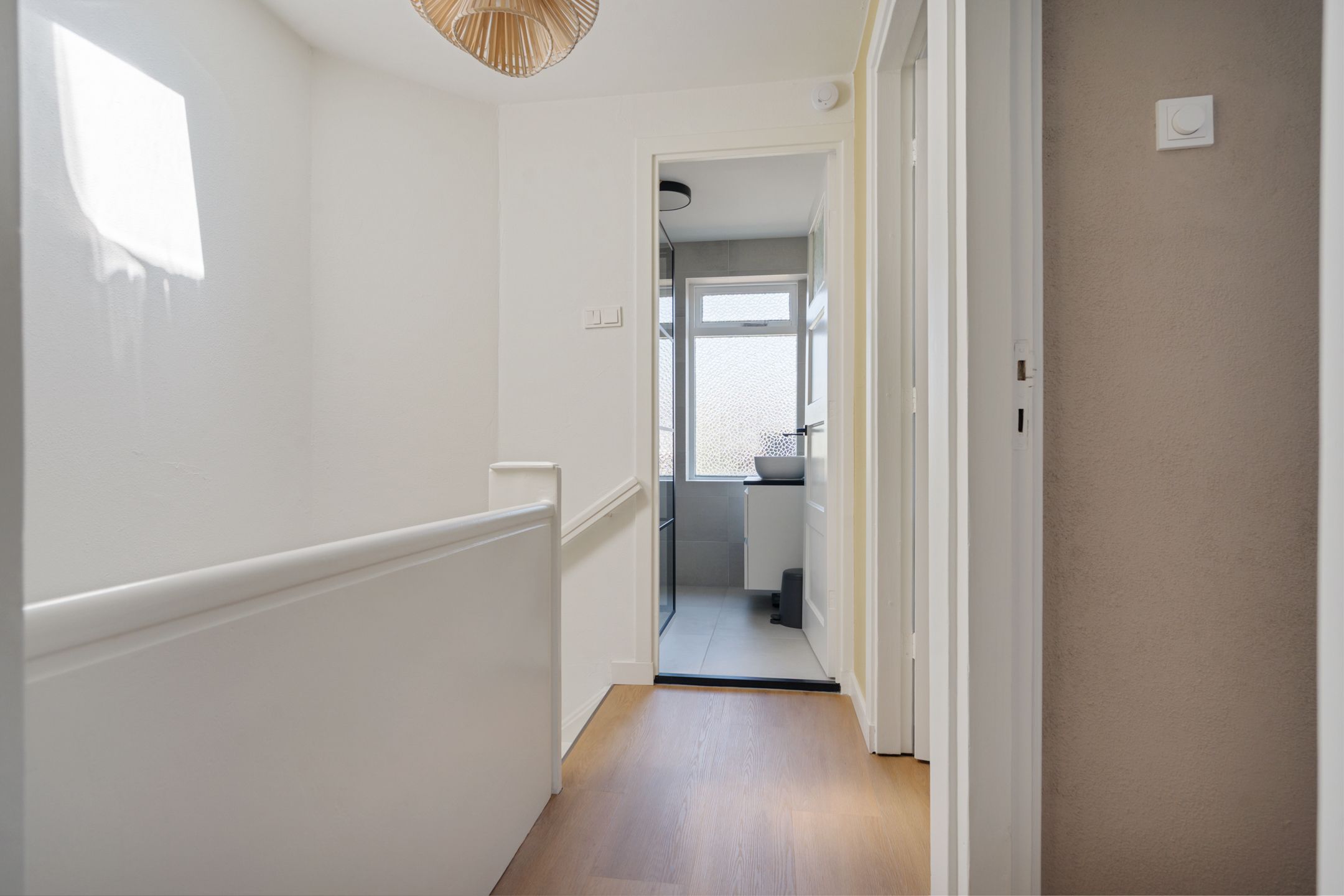Charming 1930s Duplex Apartment with Private Entrance and Rooftop Terrace — 33