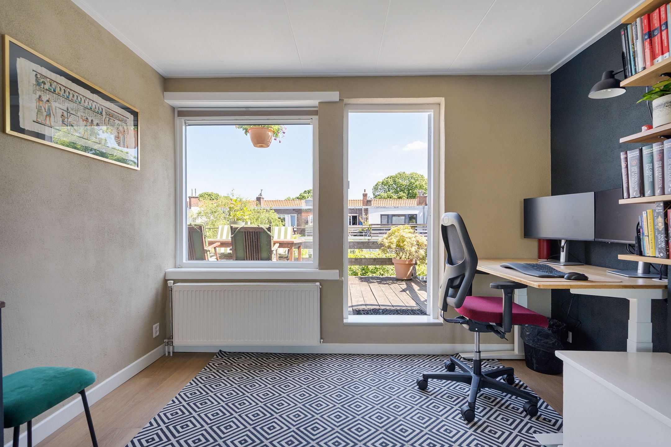 Charming 1930s Duplex Apartment with Private Entrance and Rooftop Terrace — 39