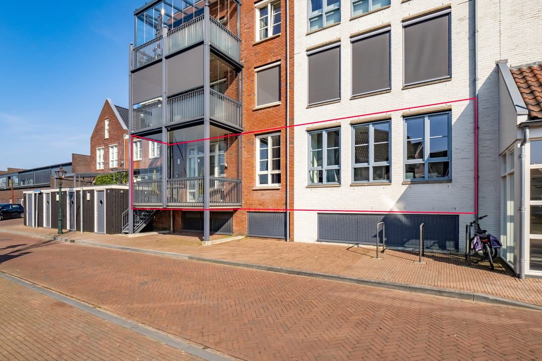 Foto 1 van Zuiderzeeboulevard 4