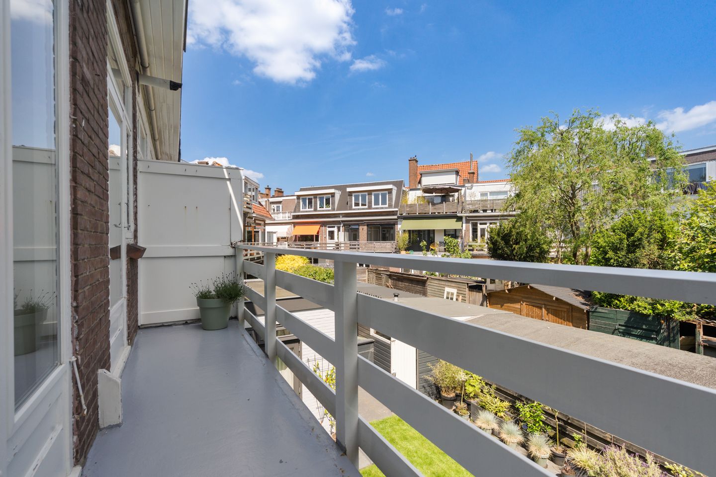 Charming 1930s Duplex Apartment with Private Entrance and Rooftop Terrace — 19