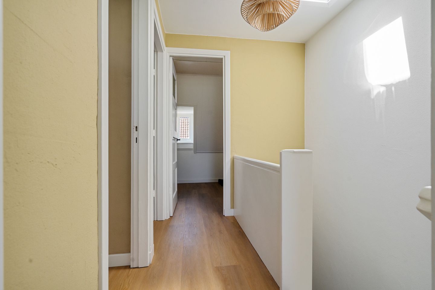 Charming 1930s Duplex Apartment with Private Entrance and Rooftop Terrace — 29