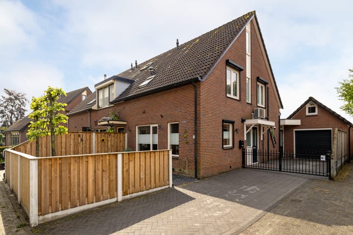Foto 4 van Reijnvaanerf 17