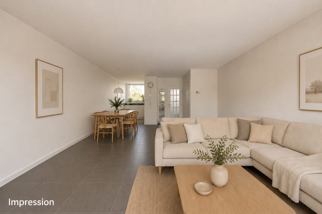 Spacious Family Home with Garage and Sunny Garden in Vijfhuizen — 8