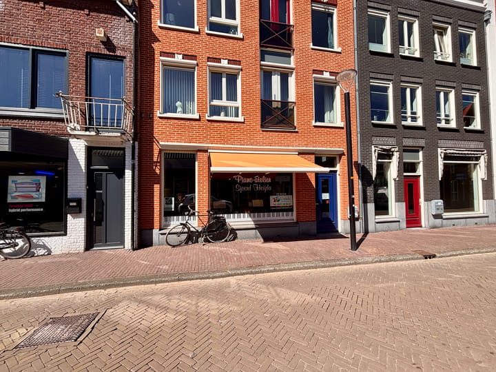 Grotestraat 187-c, Almelo