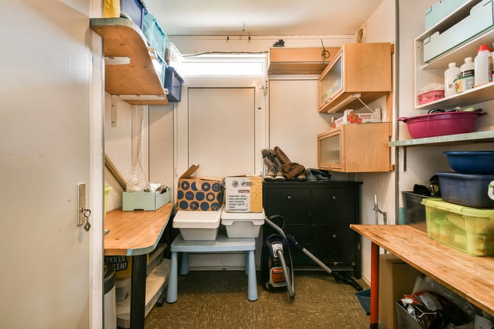 Tussenwoning te koop: Kantershof 179, Amsterdam