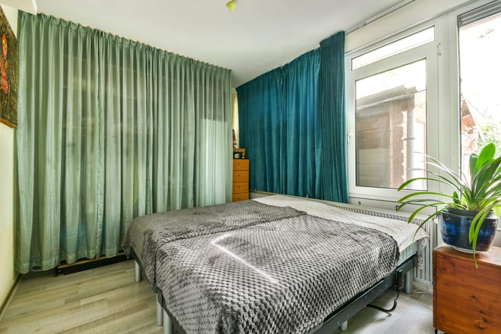 Tussenwoning te koop: Kantershof 179, Amsterdam