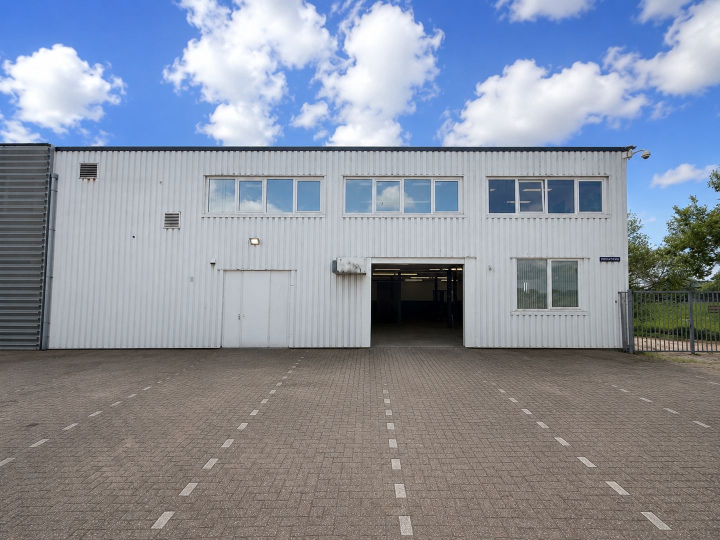 View photo 1 of Industrieweg 20-A