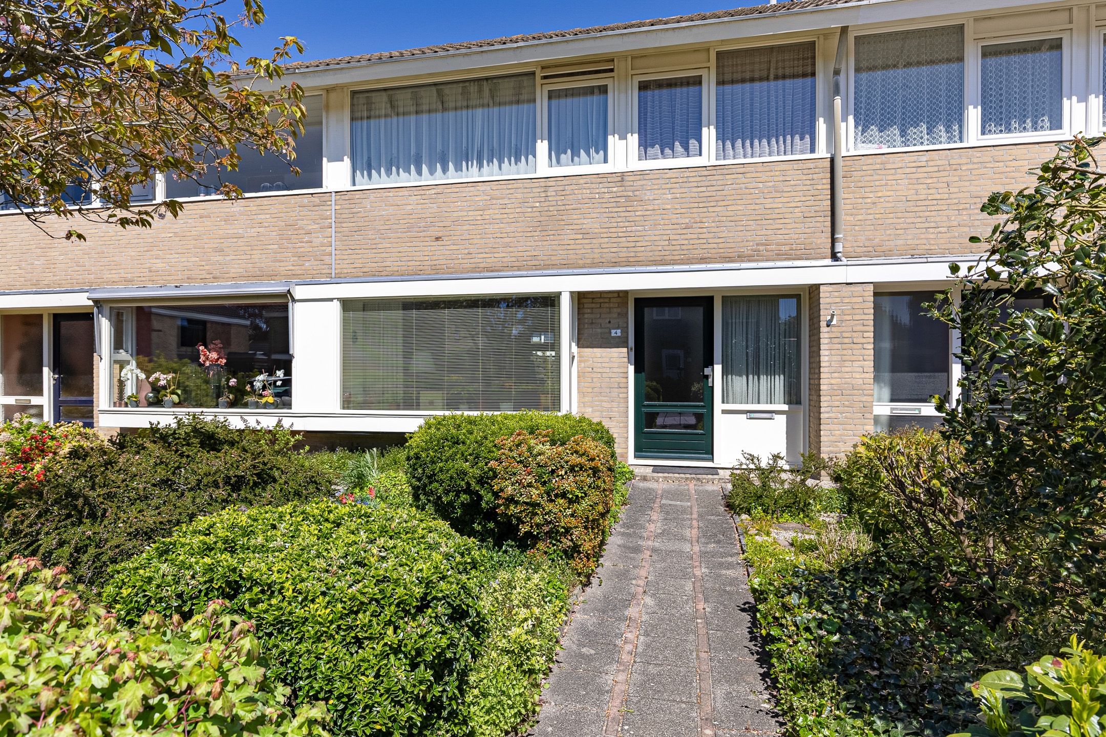 Foto 3 van Peter van Anrooystraat 4
