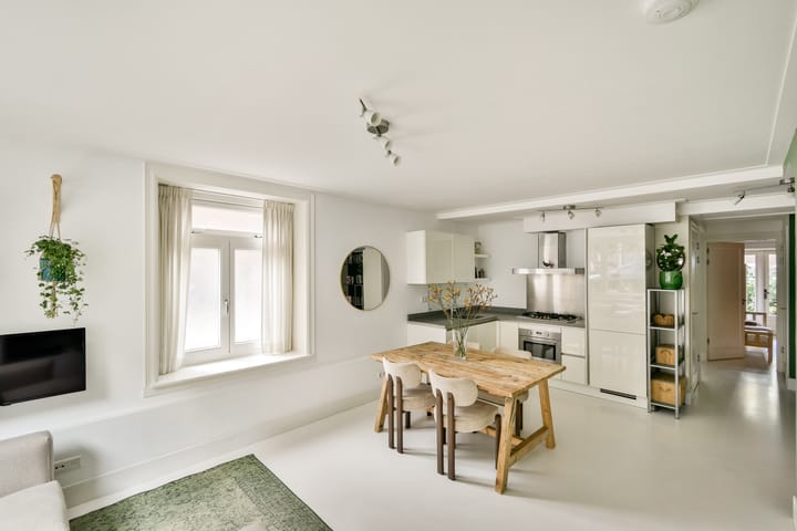 Photo 4 of Tweede Oosterparkstraat 35-A