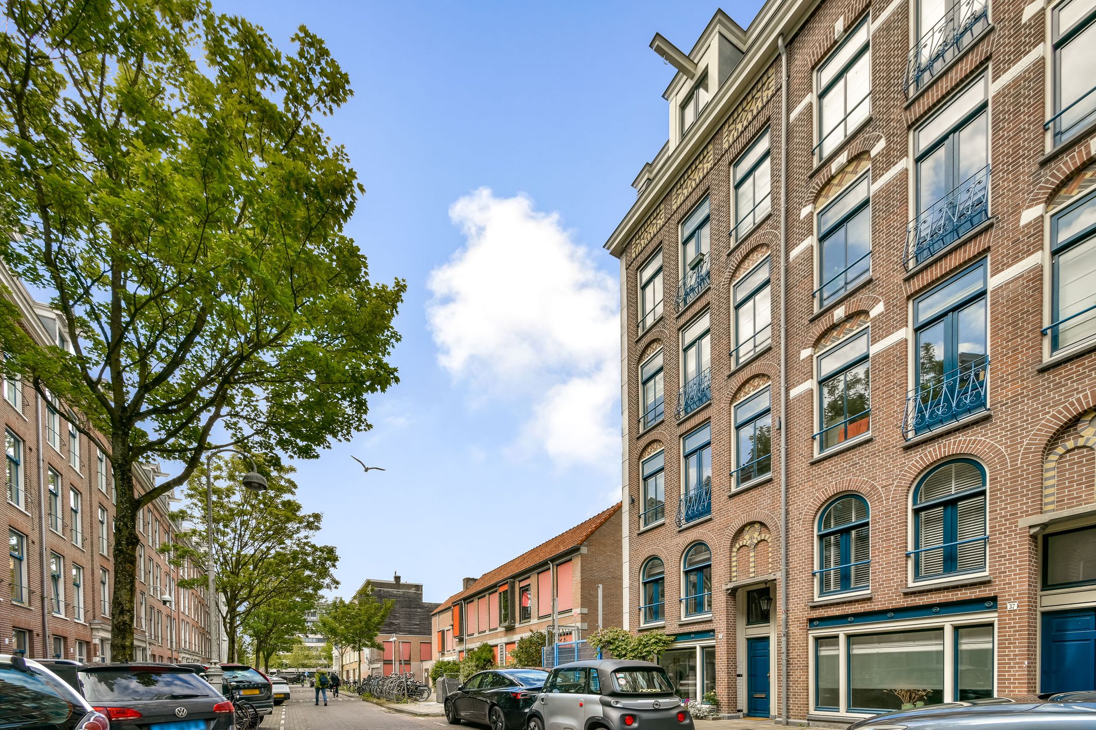 Photo 24 of Tweede Oosterparkstraat 35-A