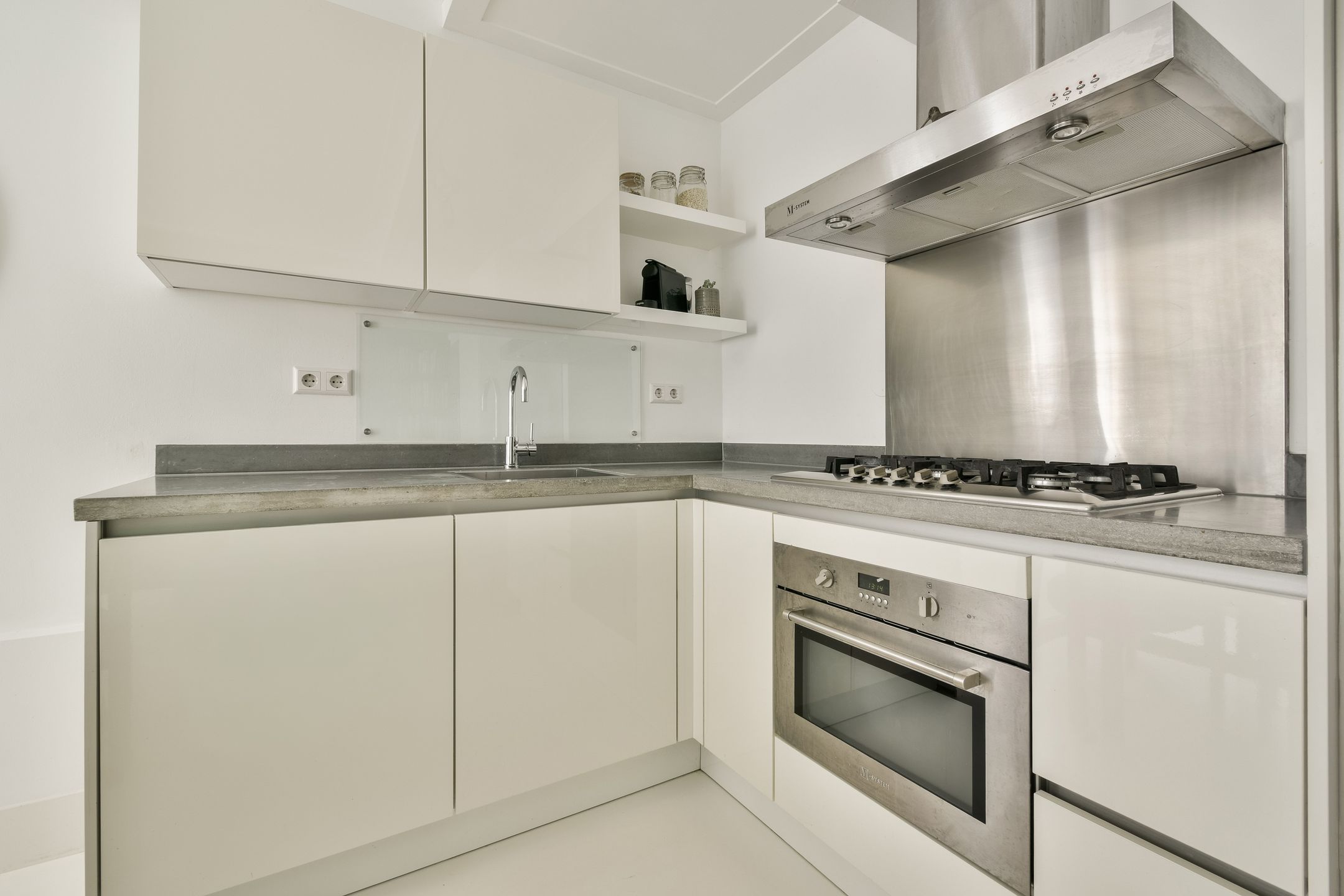 Photo 9 of Tweede Oosterparkstraat 35-A