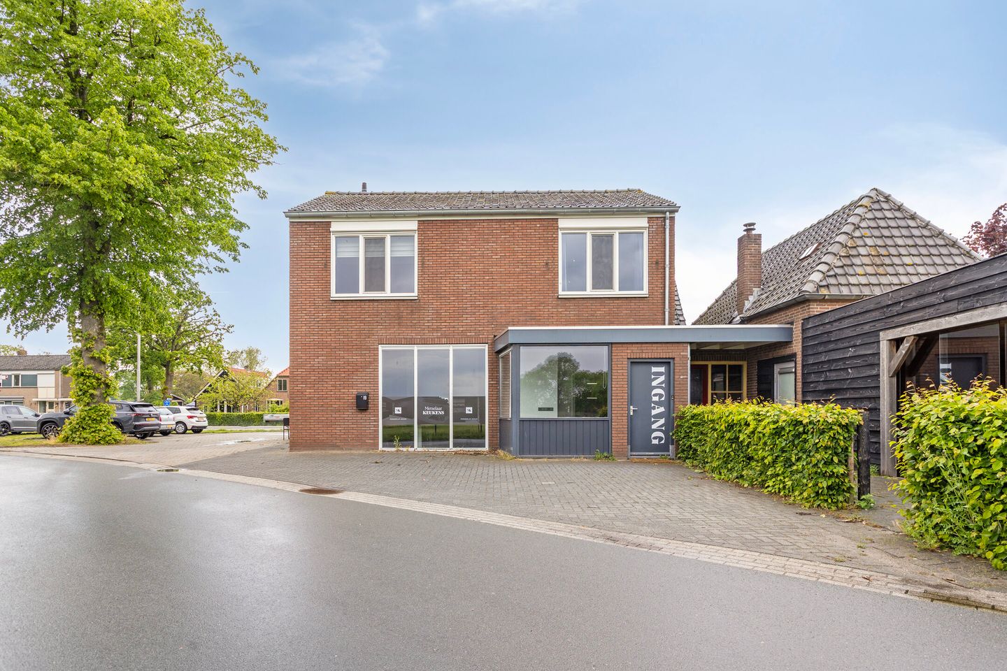 Bekijk foto 1 van Zuiderzeestraatweg West 19