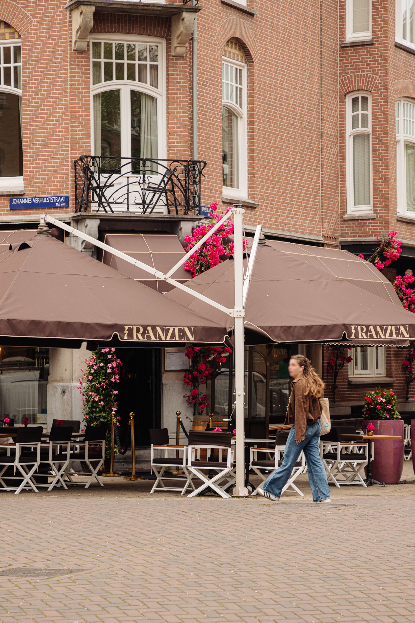 Photo 33 of J.J. Viottastraat 1