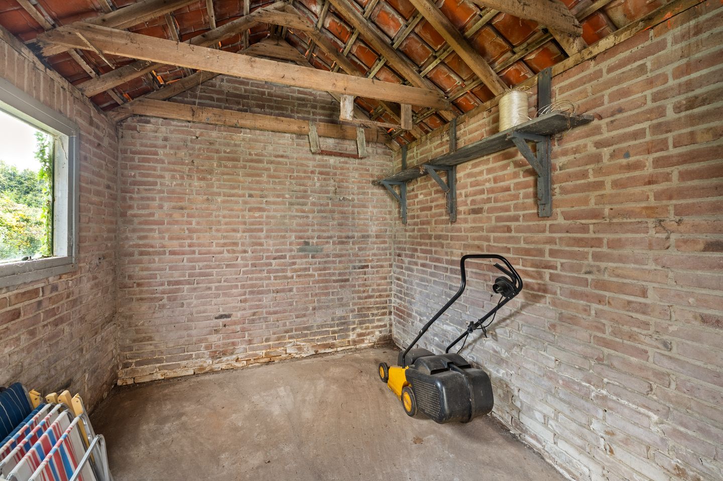 Photo 35 of Schoterpad 4-B