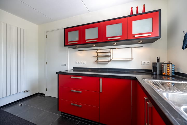 Hoekwoning te koop: Zilvermeeuw 8, Lathum