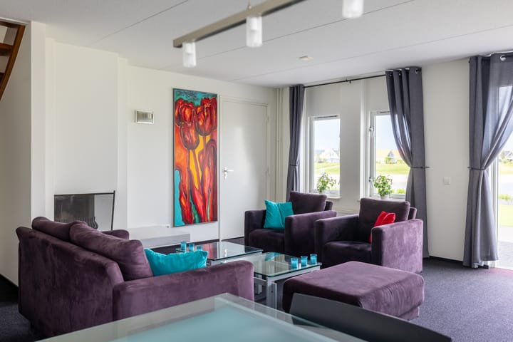Hoekwoning te koop: Zilvermeeuw 8, Lathum