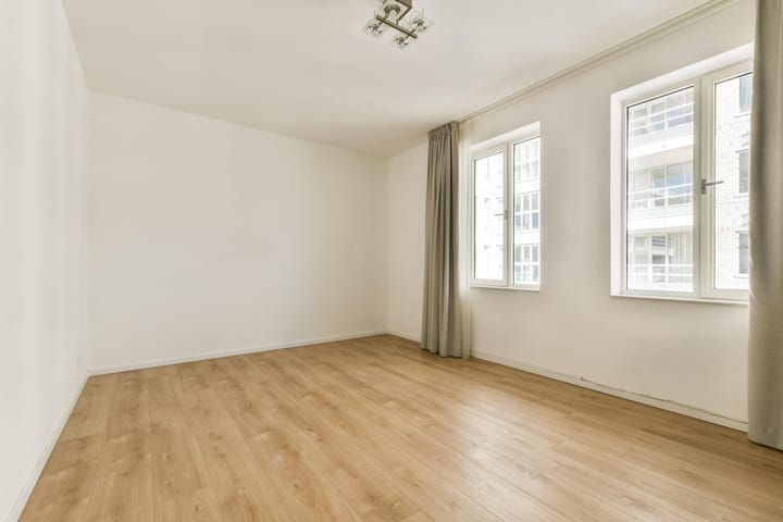 Appartement te koop: Peter Schatstraat 97, Amsterdam